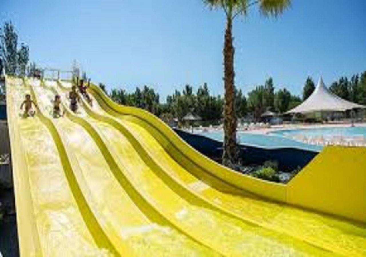 Camping La Carabasse Vias-Plage-T4 Climatise,Tout Confort, Emplacement Calme ! Exterior photo